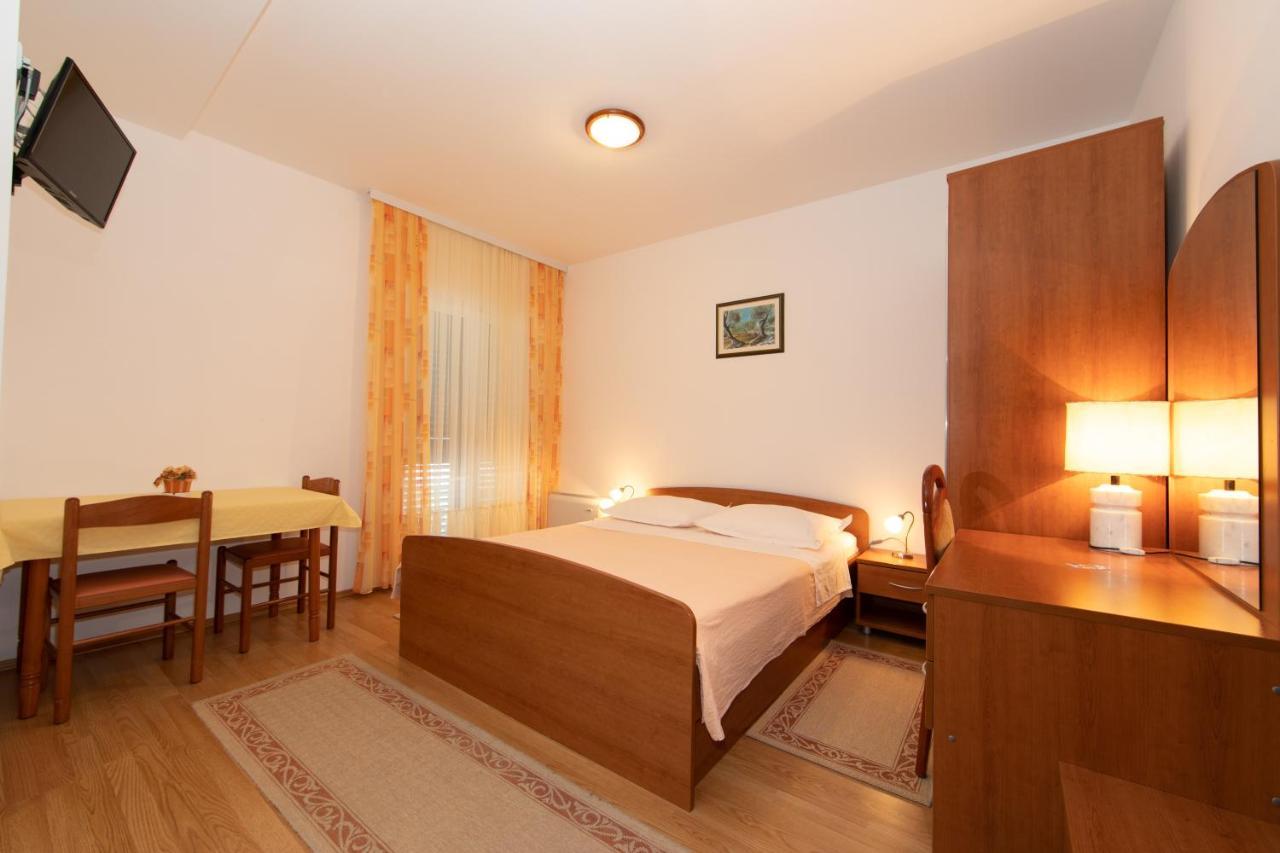 Apartmani Biser Tučepi Εξωτερικό φωτογραφία