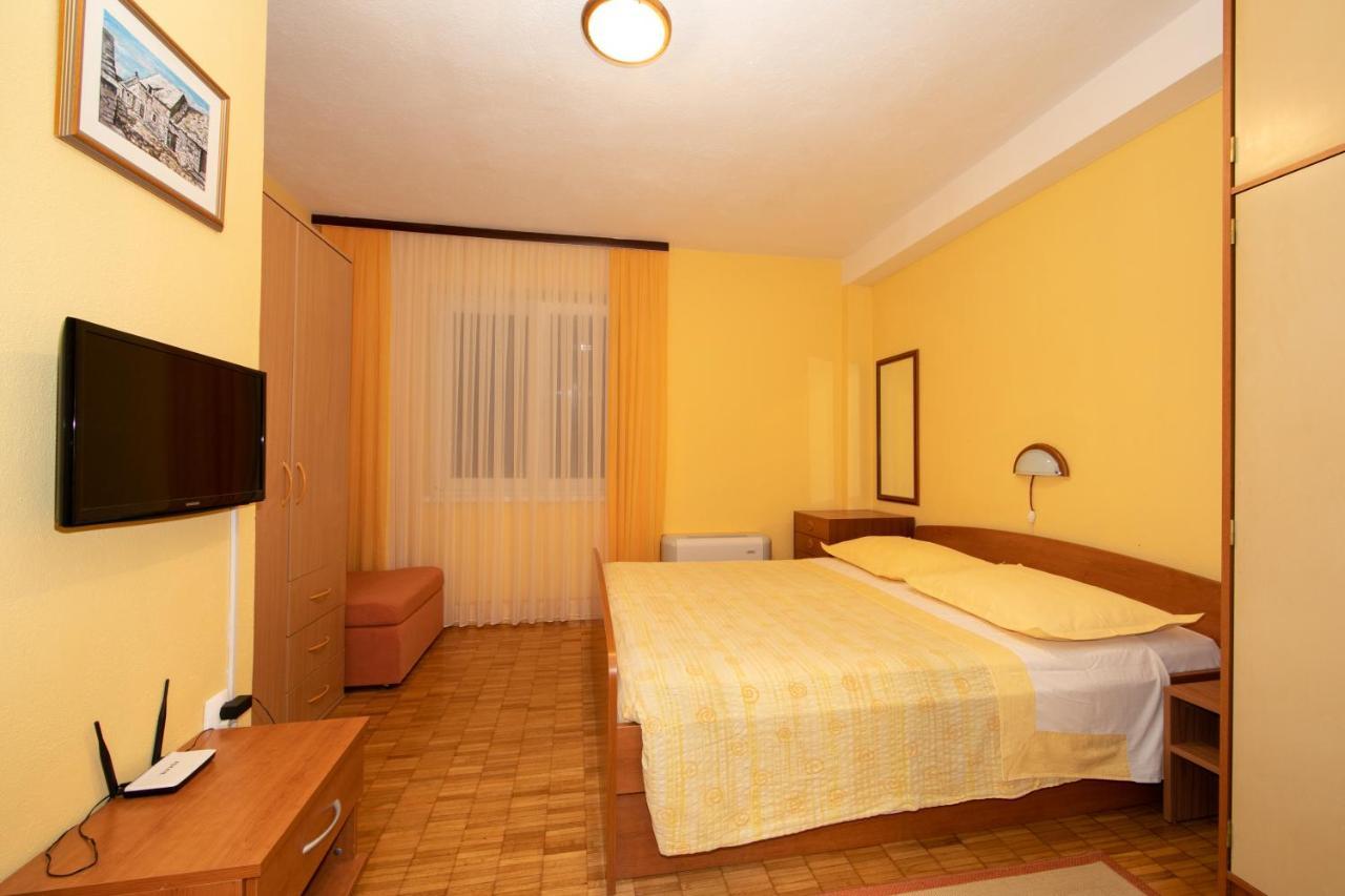 Apartmani Biser Tučepi Εξωτερικό φωτογραφία